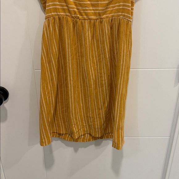 Caution To The Wind Mustard and Cream Striped Top size medium - Picture 8 of 8